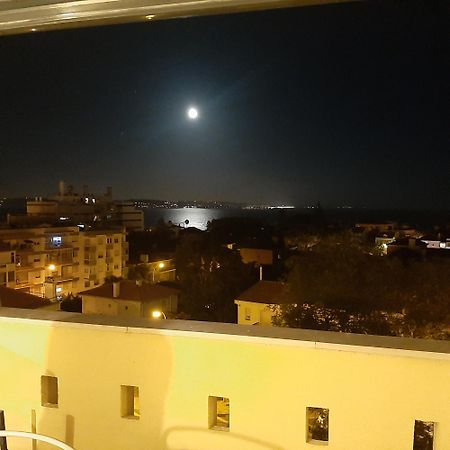 Top Sea View Lisboa - Apartment - 2Rooms Paco de Arcos Exterior photo